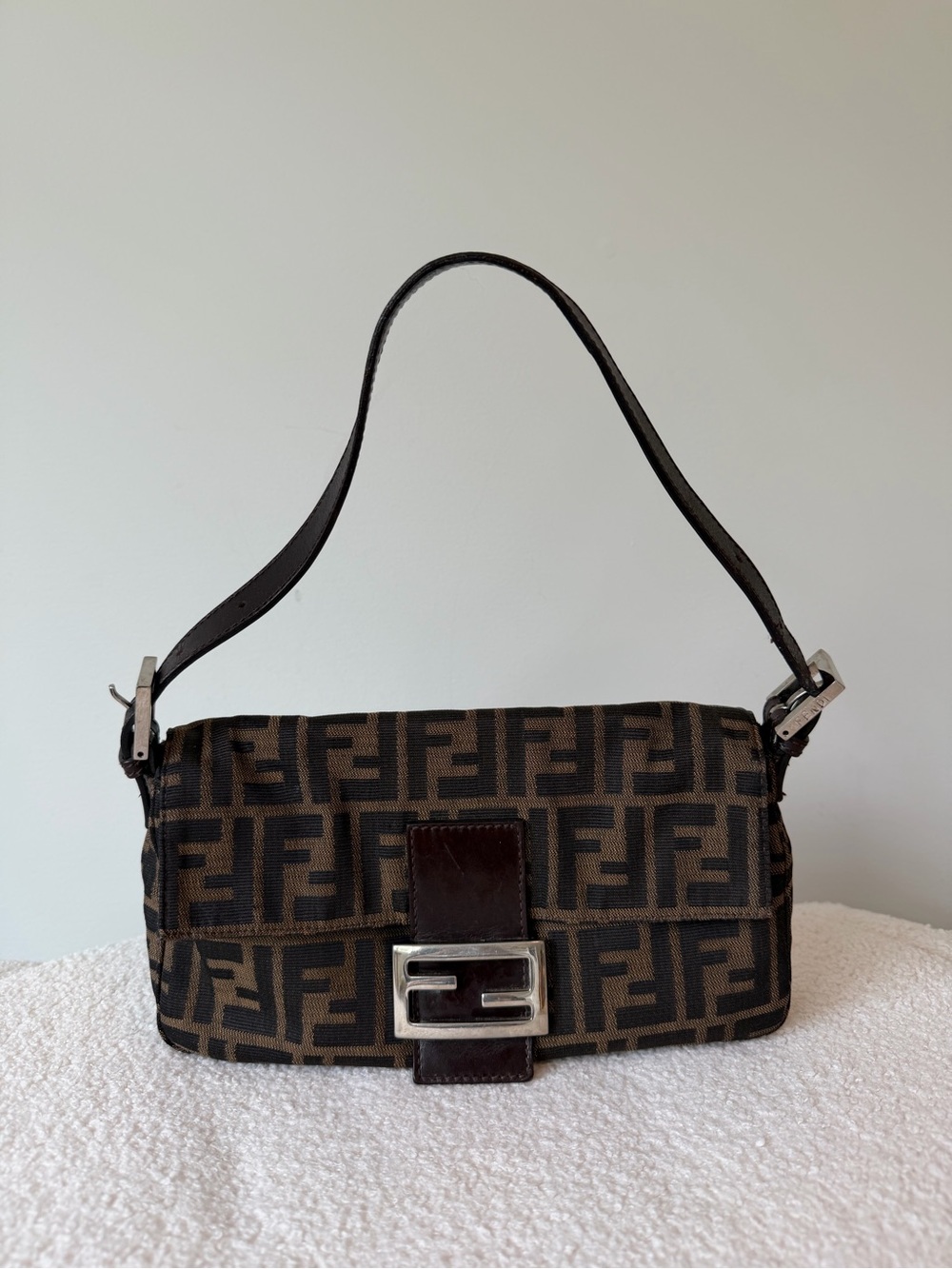 Fendi Baguette Classic Zucca Y2K ✨